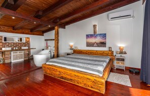 3 chambres, fer et planche à repasser, lit parapluie, Wi-Fi gratuit