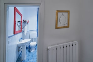 Free toiletries, hair dryer, bidet, towels