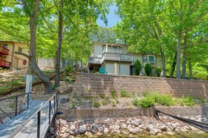 Exterior - Lakefront Retreat in the Heart of Osage Beach! (Osage Beach)
