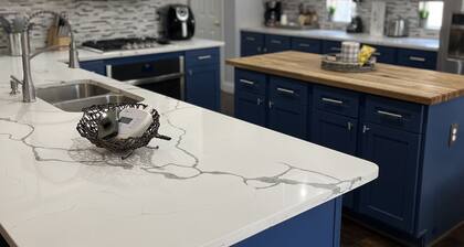 Beautiful Home W/Heated Pool- Sleeps 16, Pets & Small Events Allowed W/Approval