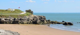 Cozy apartment in Royan with WiFi