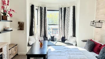 Deluxe Double Room, Private Bathroom