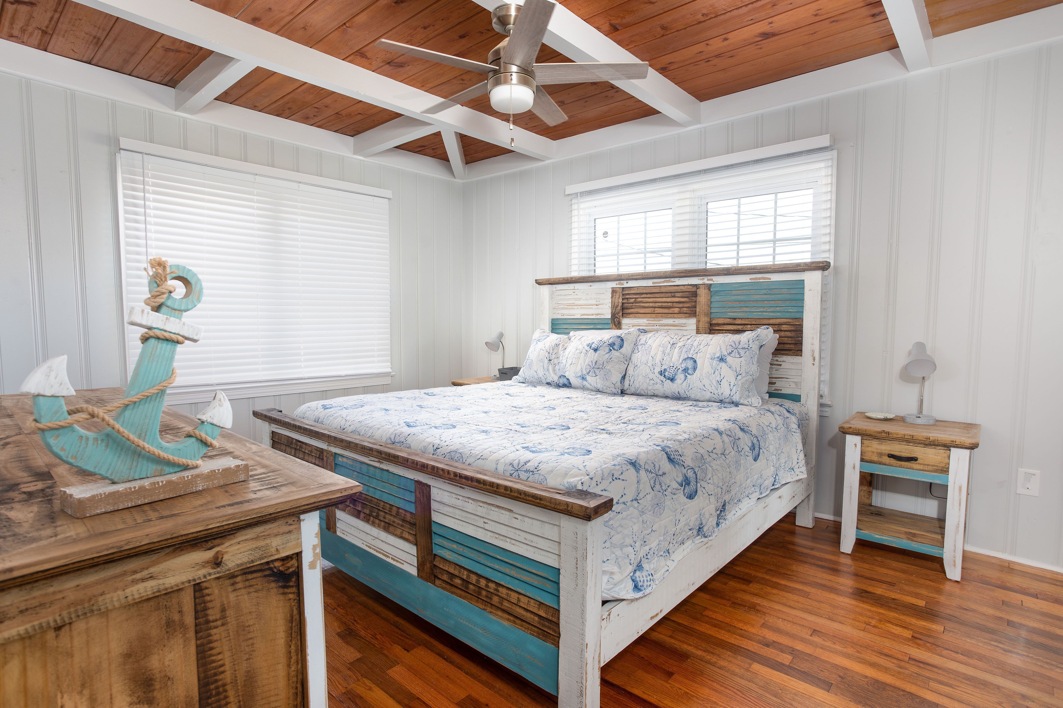 *New* Sweet Home Carolina 4bed/2bath Fully Renovated Classic Beach House