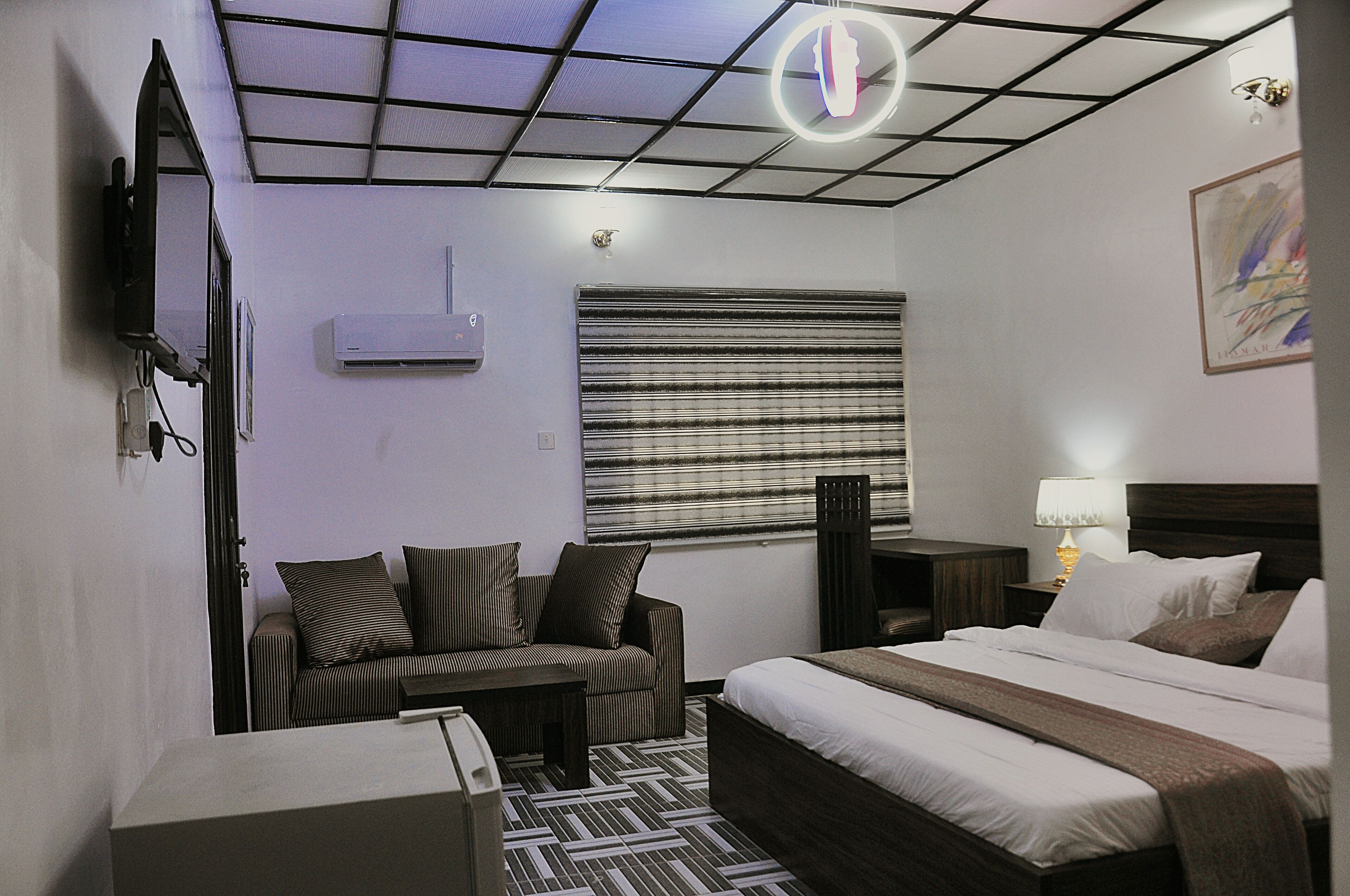 Wi-Fi gratuit, draps fournis