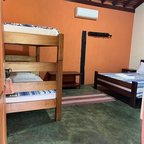 Standard Apartment | Premium bedding, laptop workspace, soundproofing, free WiFi - Pousada Recanto Janbor (Olímpia)