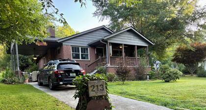 Affordable specials! Close to everything; downtown, river, lake. Guests love it!