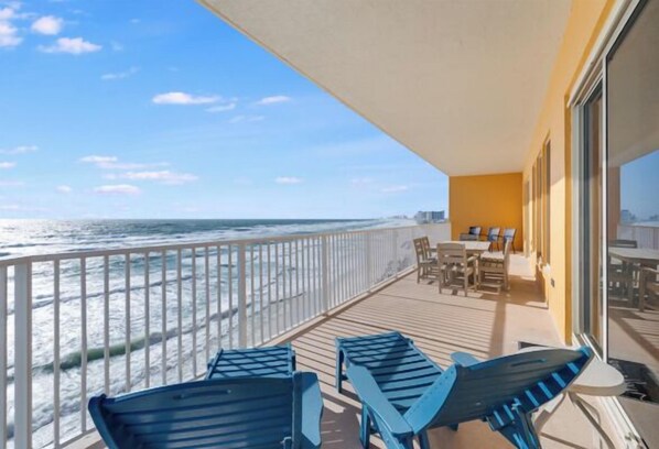 Outdoor dining - Wake Up to the Waves | Pet-Friendly Beachfront Condo 3 Bedroom (Panama City Beach)