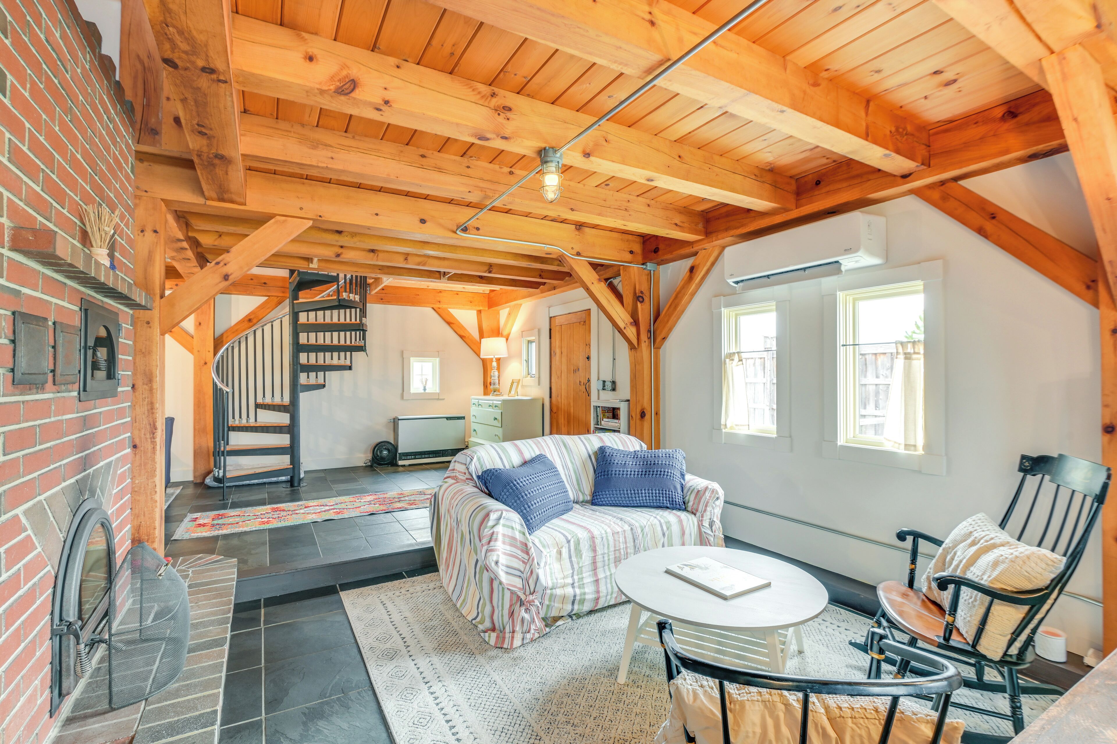 TV, fireplace, books, offices