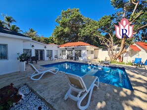 BBQ/picnic Area - Villas Rossen  (Puerto Plata)