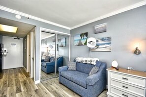 Living area - Beach Life (Myrtle Beach)