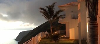 The Best Sea View in Madeira -Casa Farol