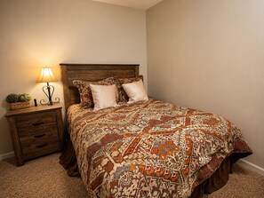 4 Schlafzimmer, Bügeleisen/Bügelbrett, Reisekinderbett, kostenloses WLAN
