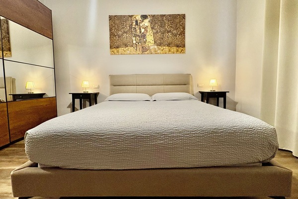 Deluxe Room, Non Smoking, Ensuite | Minibar, desk, laptop workspace, free WiFi