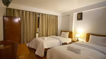 Standard Double Room, 2 Single Beds
