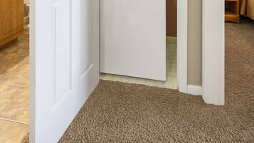 1 bedroom, premium bedding, free WiFi, bed sheets