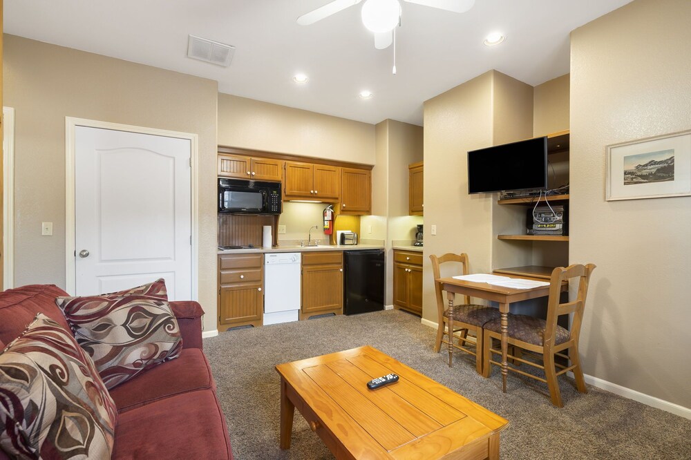 Sweet Suite with Kitchenette at Gorgeous StoneBridge Village