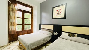 Basic Quadruple Room - Whost Centro Historico (Mexico City)