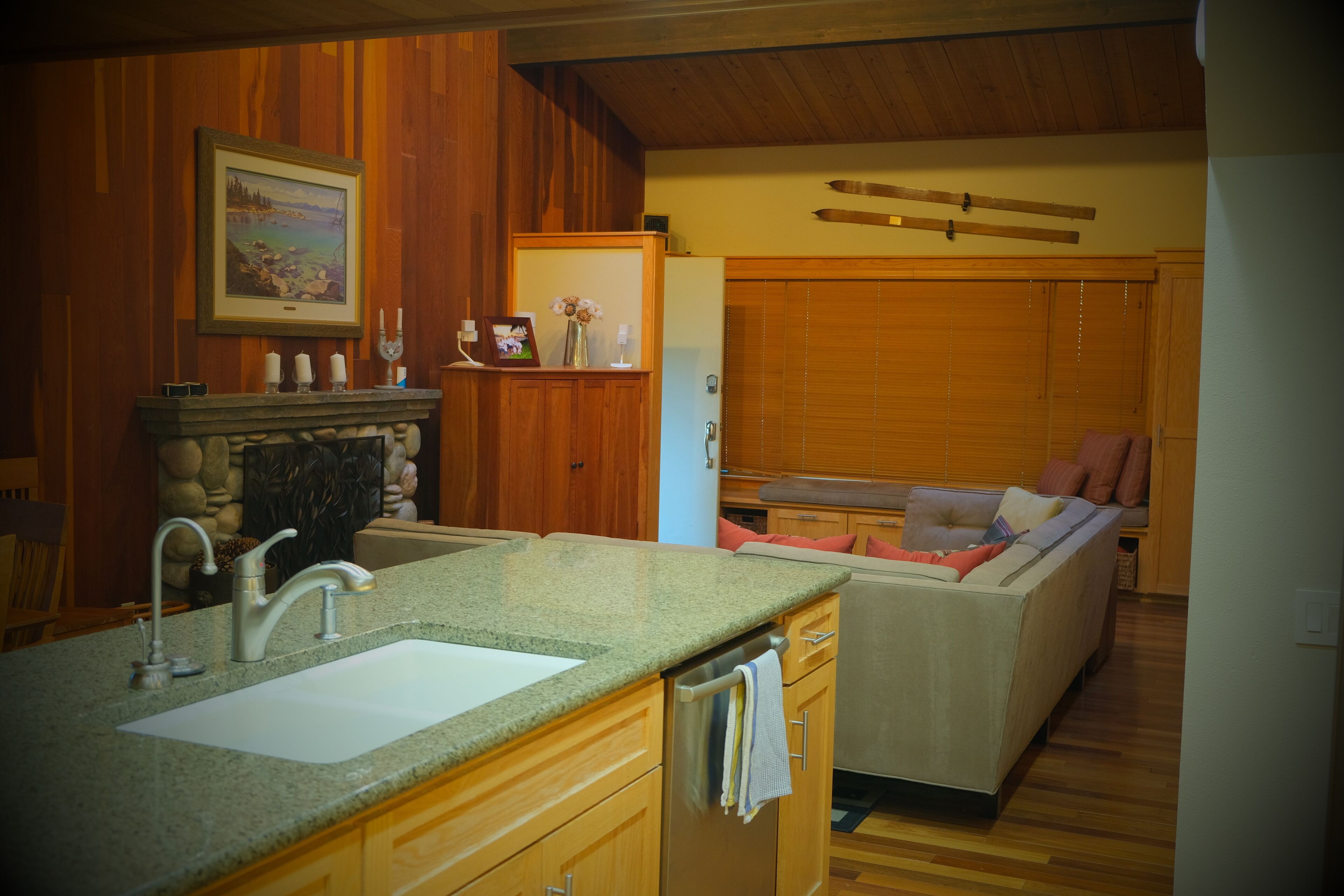 Upscale 3 Bedroom 2 Bath Condo In Incline Village - Carson City, NV