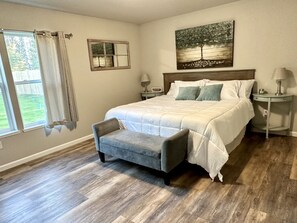 4 chambres, lit parapluie, Wi-Fi, draps fournis