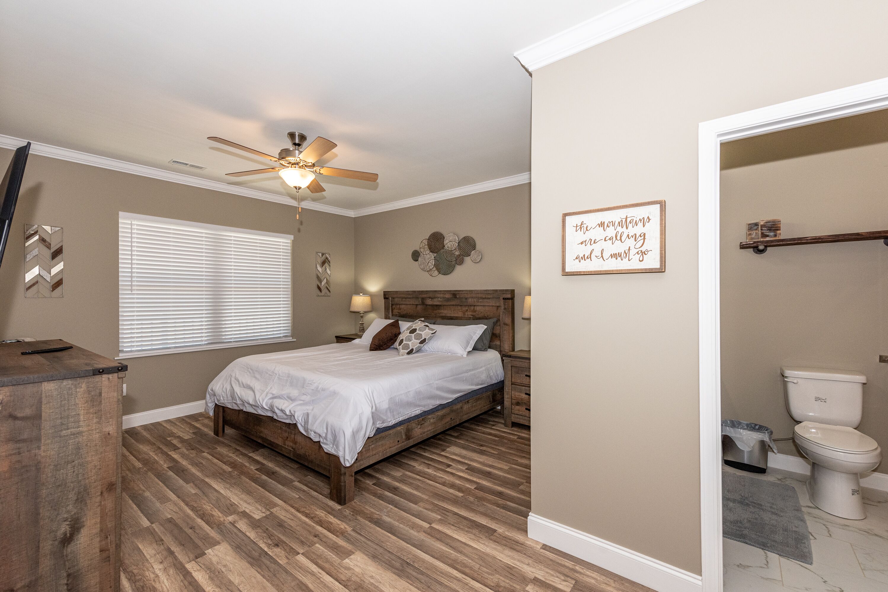 Come see Townsend - comfortable, clean, modern and in a gated community!