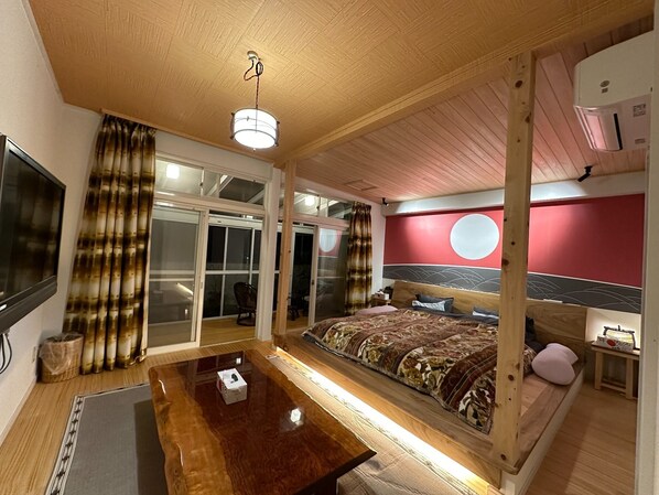 6 bedrooms, iron/ironing board, free WiFi, bed sheets