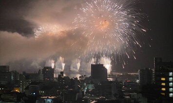 Appreciation of sea fireworks from the villa (April 15, 2020 in rainy weather)