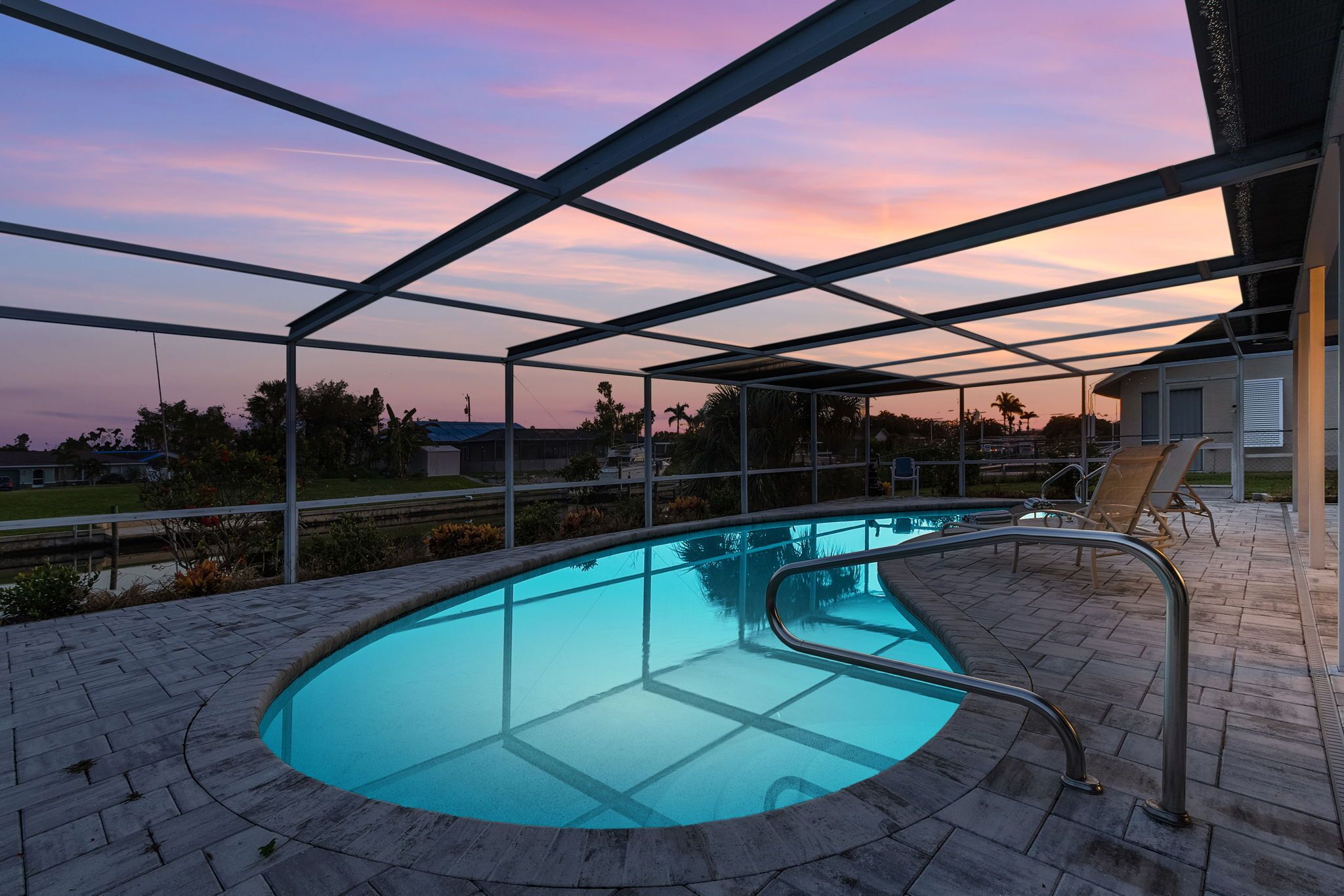 Splendor meets Serenity -Heated Pool-  Villa Paradise by the Pool - Roelens Vacations