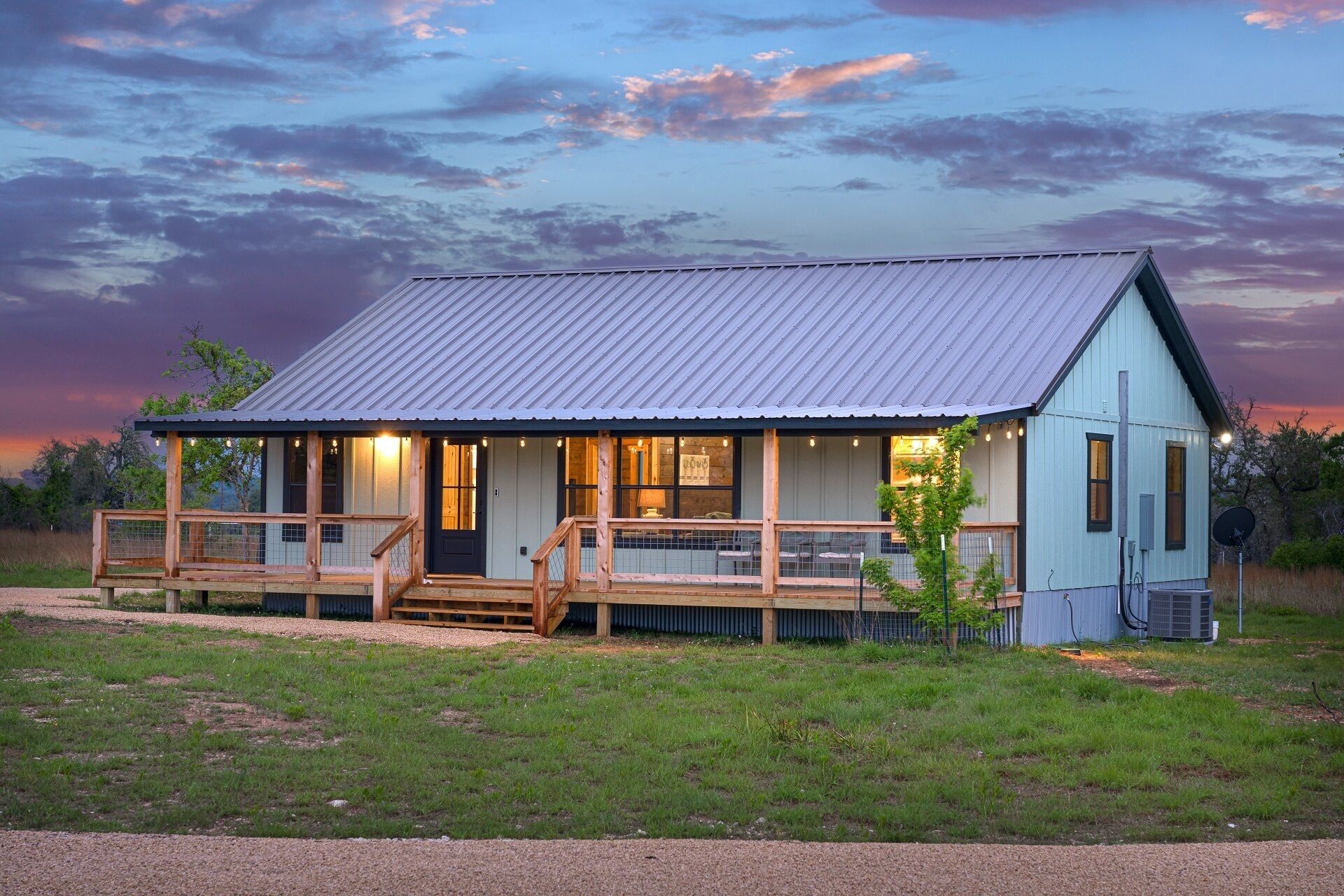 The Cactus Cabin | Pleasant Country Setting