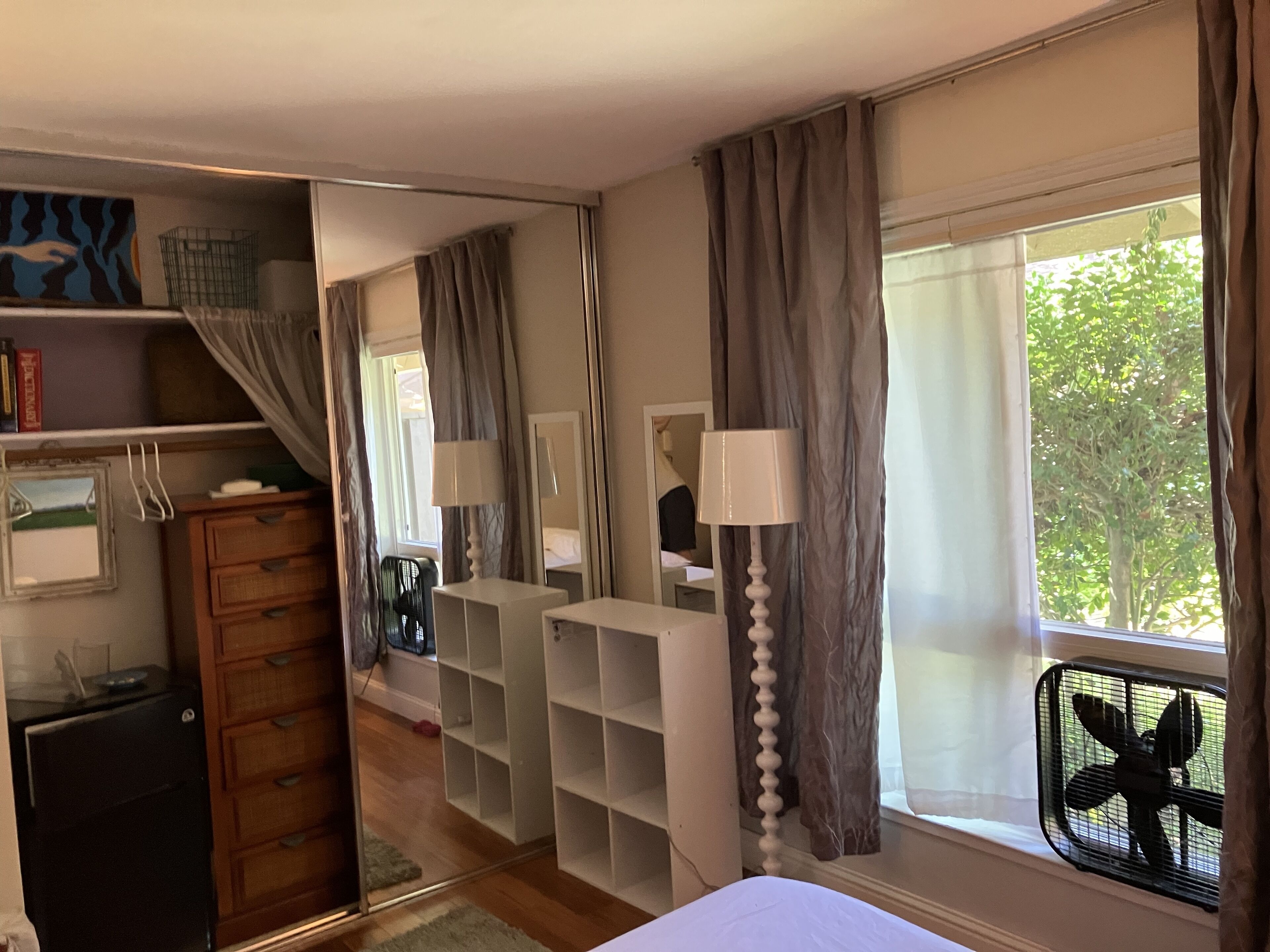 Large master room with connected bathroom 