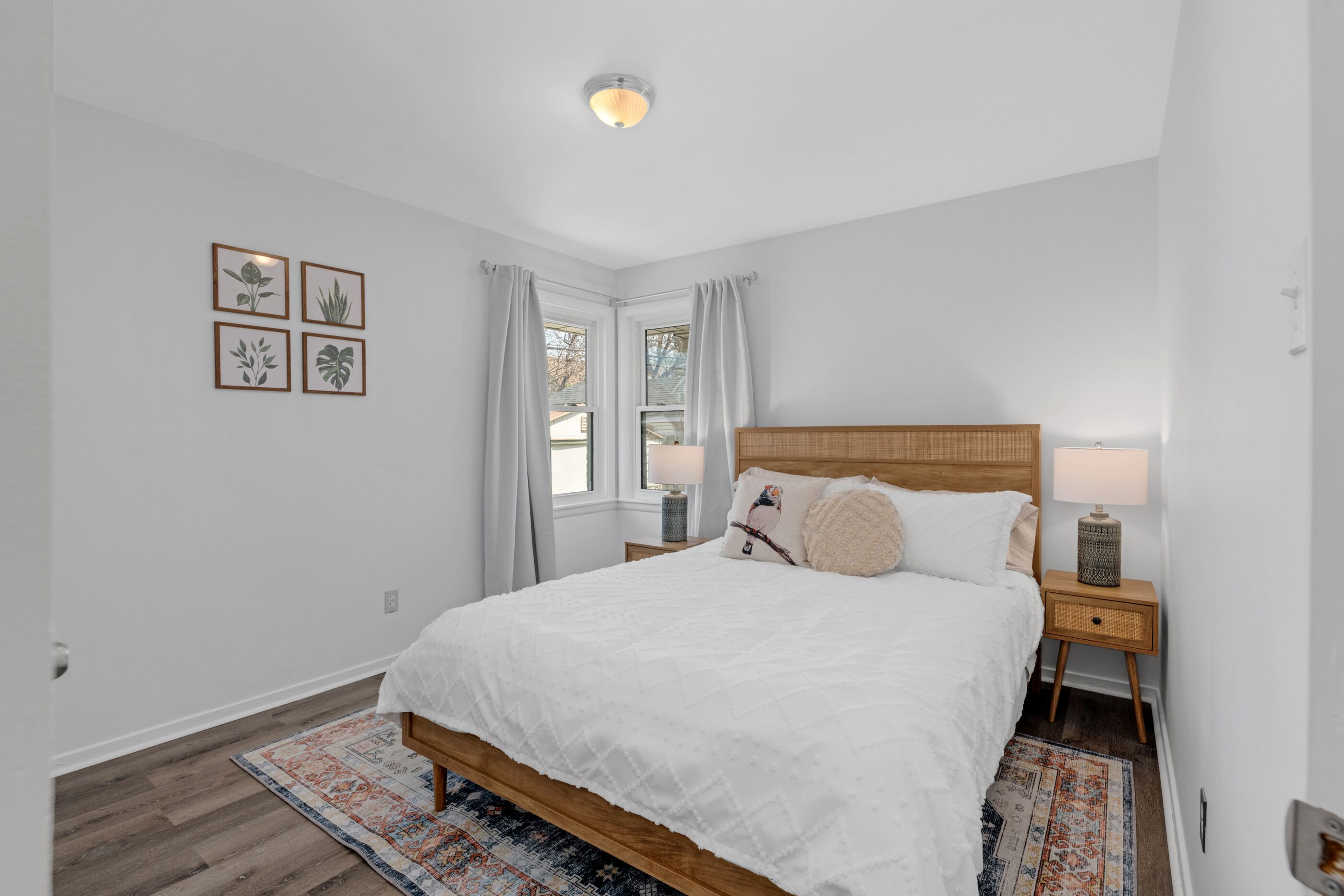 Modern 2BR with Remote Workspace, Patio, BBQ & Gym