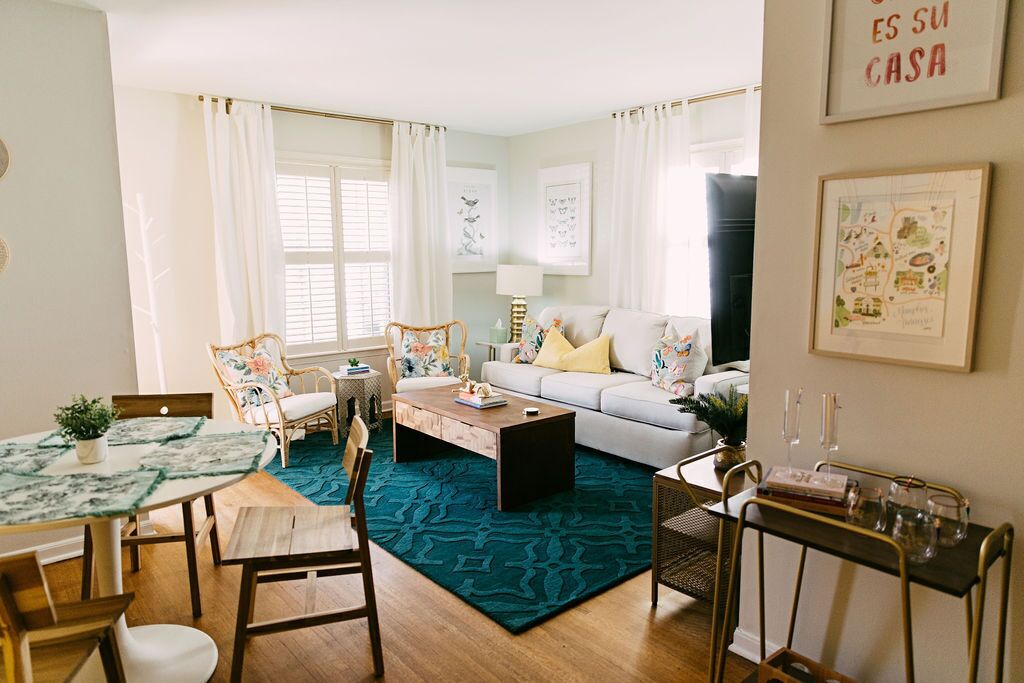 Michelle's Opalhouse Garden by Pettigrew Adventures