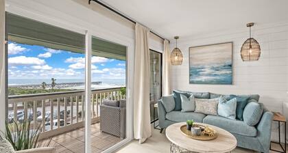 Ocean Views - Newly Remodeled - Pool and Fishing Pier