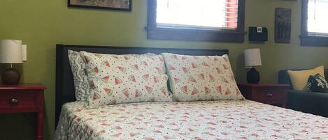 1 chambre, fer et planche à repasser, Wi-Fi gratuit, draps fournis