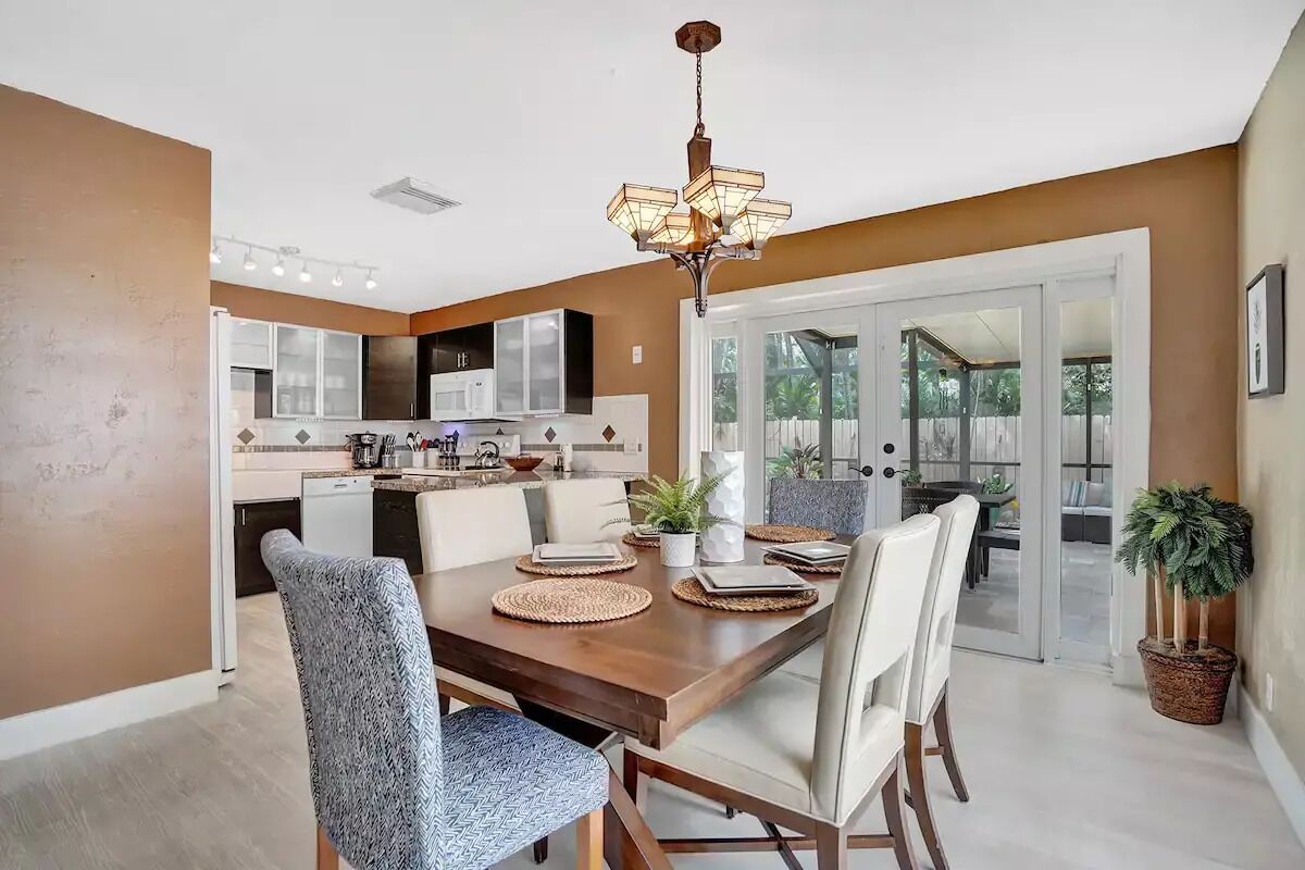 Perfect Fort Lauderdale Villa 3 miles to Beach