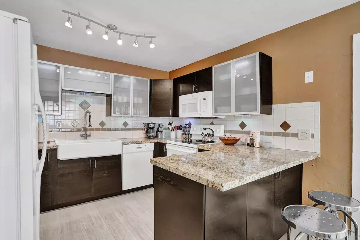 Perfect Fort Lauderdale Villa 3 miles to Beach