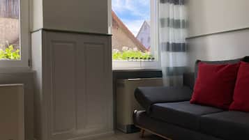 Fernseher, Stereoanlage