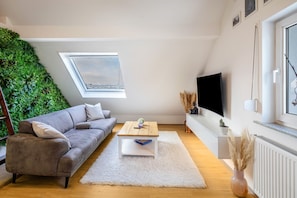 TV - Apartment 'Hue Space Air' with Wi-Fi (Kassel)