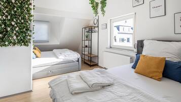 2 bedrooms, free WiFi, bed sheets