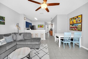 Family Townhome | Living area