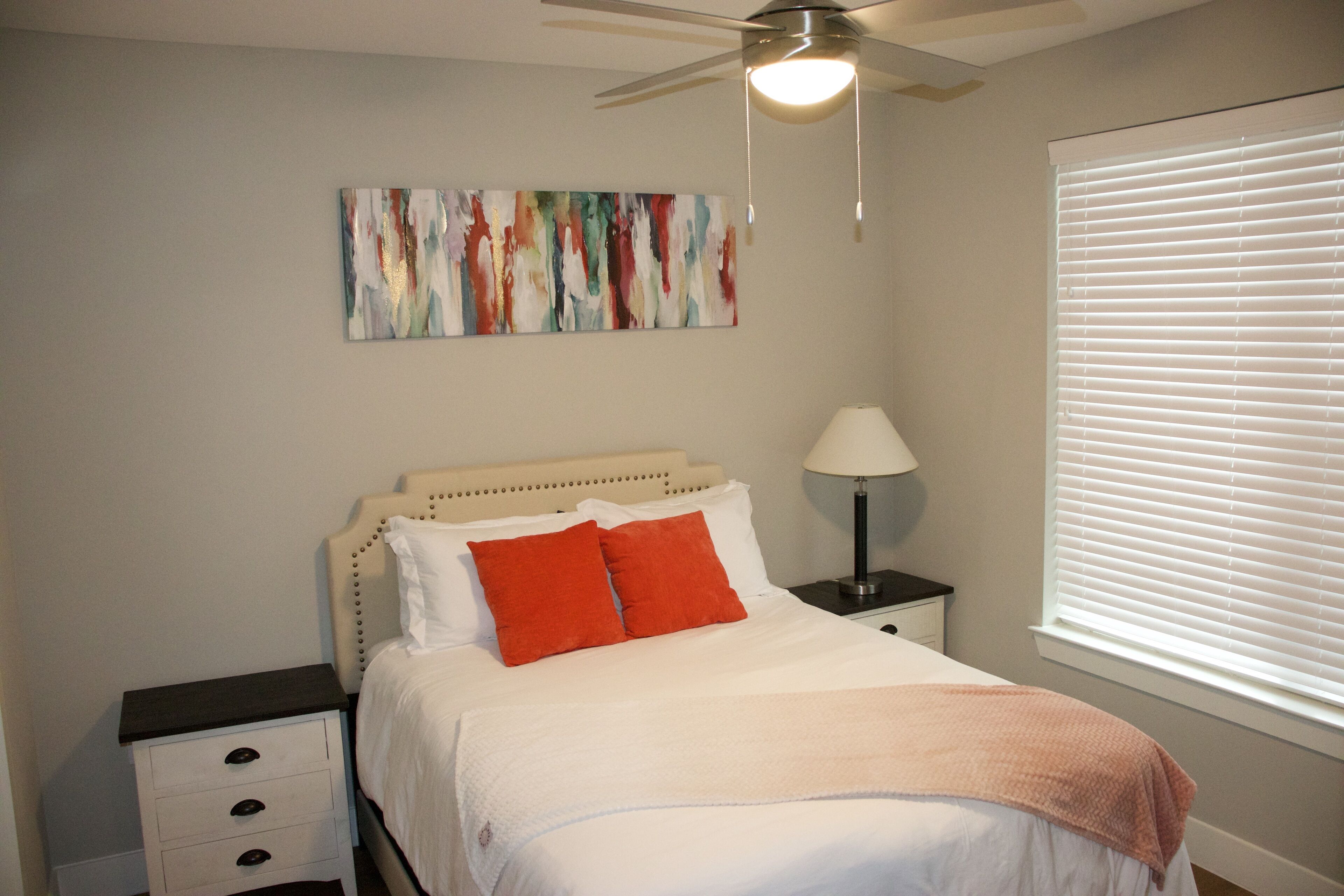 Cozy 1 Bedroom|Resort Style Pool|Gym|Near Shopping