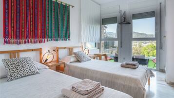 4 dormitorios, tabla de planchar con plancha, wifi gratis