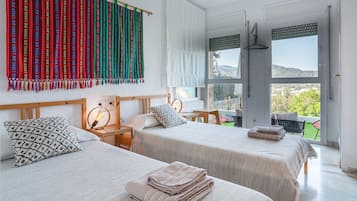 4 habitaciones, tabla de planchar con plancha y wifi gratis