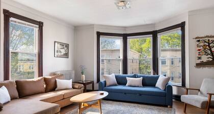 Knock on Wood | Airy Charm in Heart of Downtown