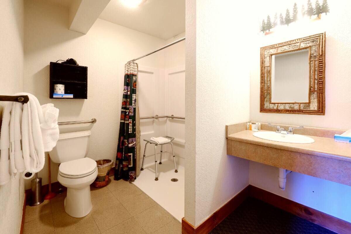 Private Lake Getaway with Kitchen