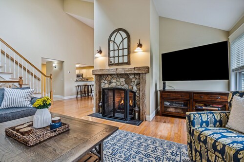 Pristine Condo, Amazing Golf Views - Fox Hollow 8B