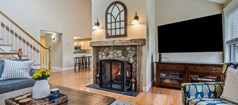 Pristine Condo, Amazing Golf Views - Fox Hollow 8B