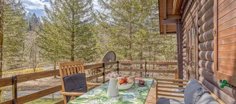 Rozi's Riverside Cottage, Osilnica, Slovenia