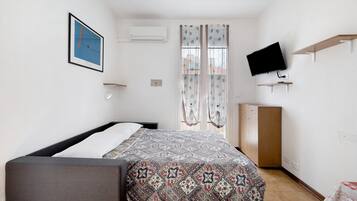 Wi-Fi gratuit, draps fournis