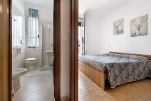 1 Schlafzimmer, kostenloses WLAN, Bettwäsche