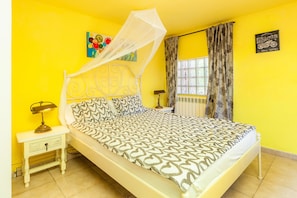 2 makuuhuonetta, ilmainen Wi-Fi, vuodevaatteet